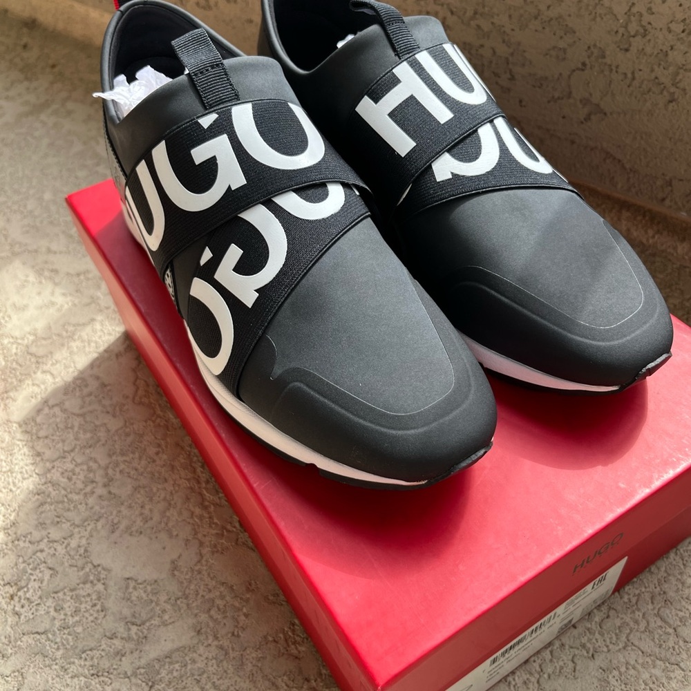 HUGO Men's Black and White Logo Sneakers